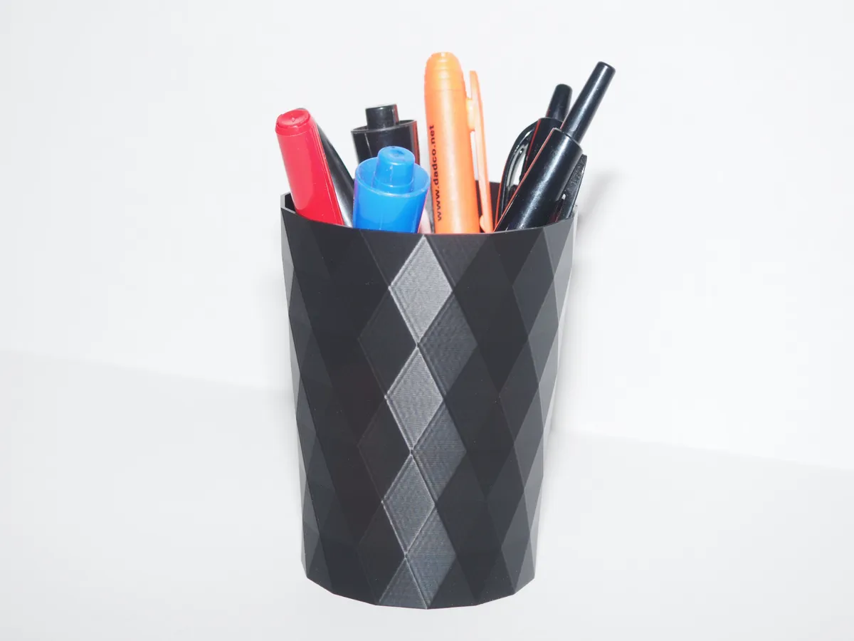 Low Poly Pencil Cup (Vase Mode) - Free 3D Print Model - MakerWorld