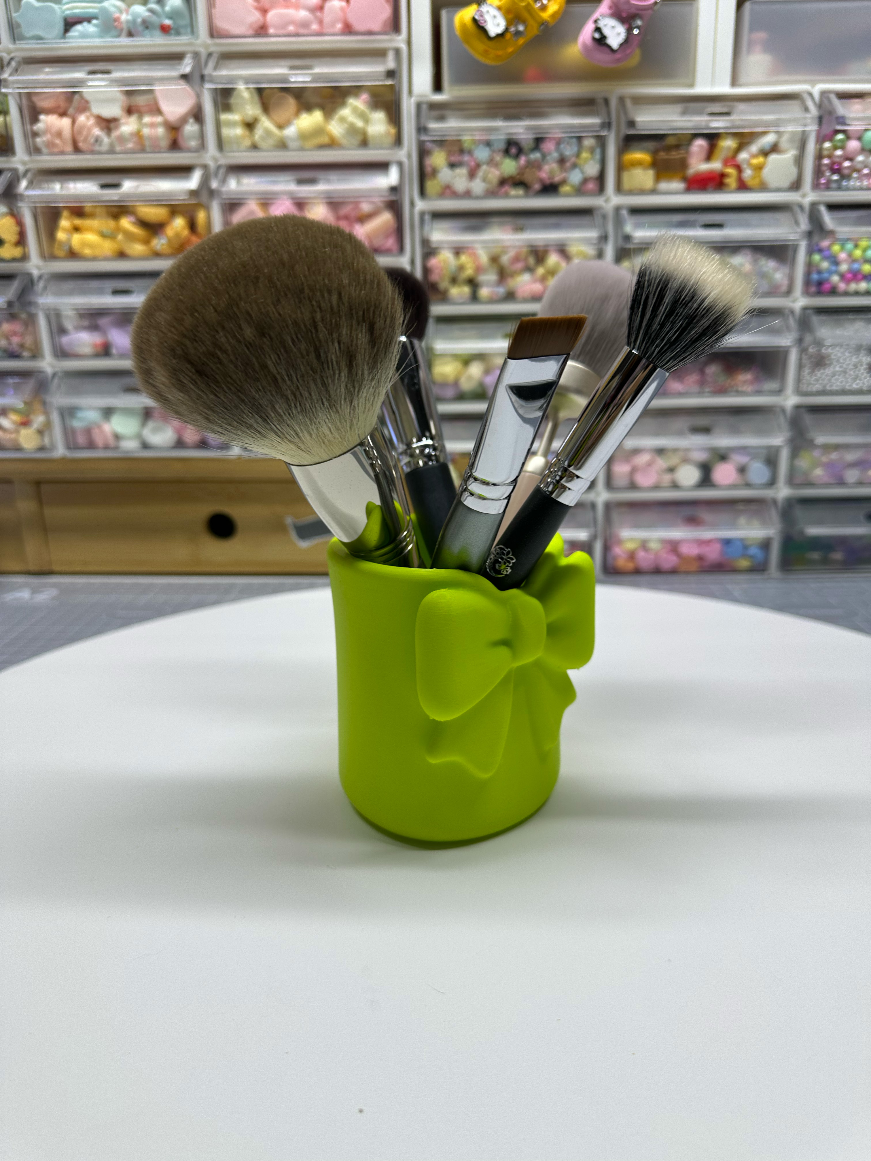 Organizador de lazos y brochas con moño — imagen 3 de impresión 3D
