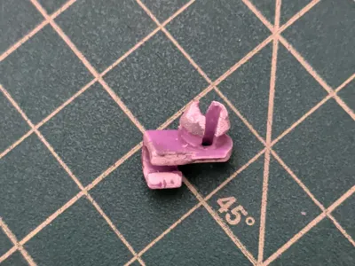 Door catch clip