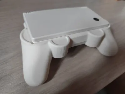 Nintendo DSI Grip in PlayStation 2 Controller Shape