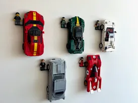 Legospeedchampions wallmount with minifig stand