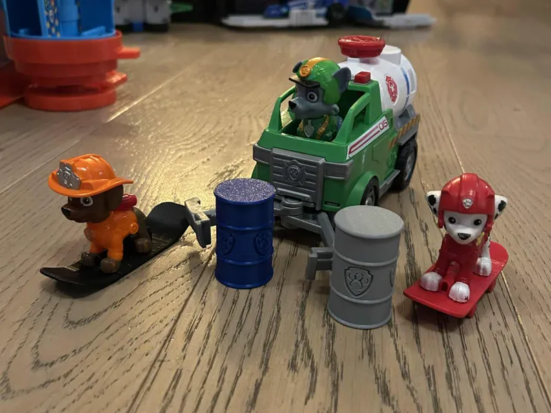 Paw Patrol Drum / Barrel – Toy Scale Prop