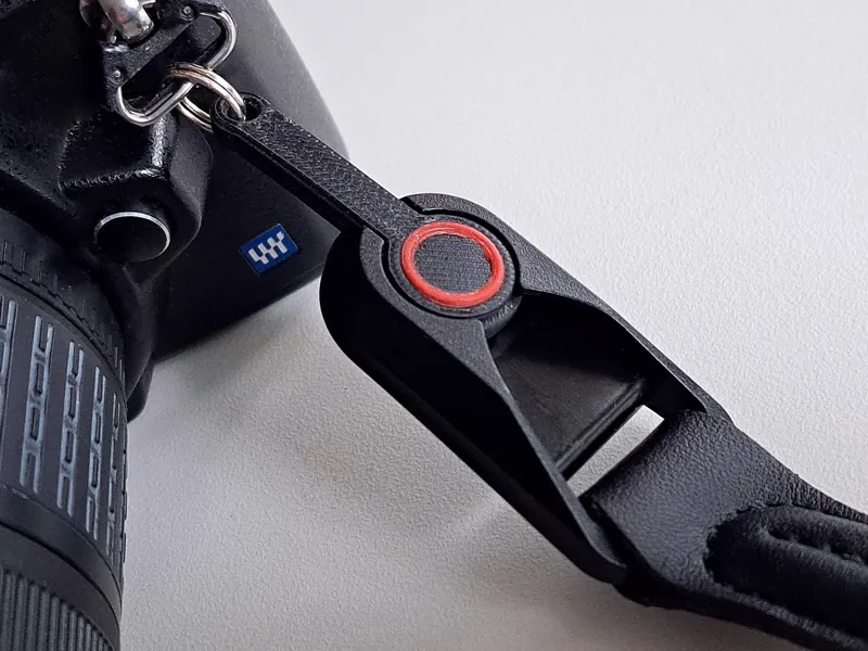 Camera Strap Anchor "Peak Design"