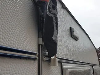 Flaggenhalter Kederleiste