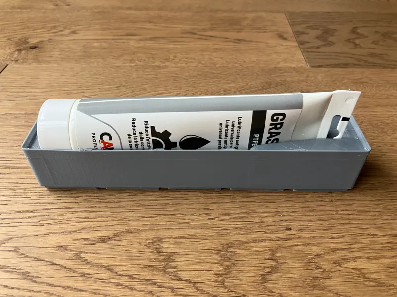 Grease Tube Holder 150 ml – Gridfinity 1×5