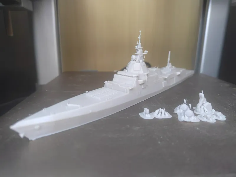 DDG-203麒麟号驱逐舰微缩模型（比例1：700）