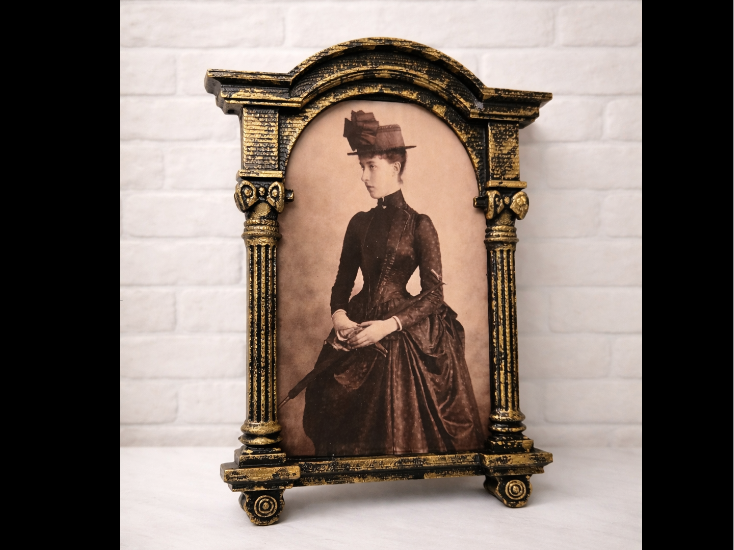 Cathedral Arch Photo Frame