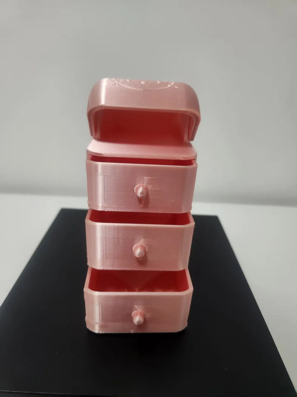 Hello Kitty mini storage box - Free 3D Print Model - MakerWorld