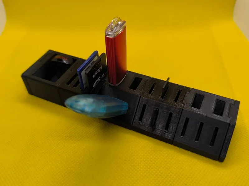 Modular USB, TF and SD card holder 