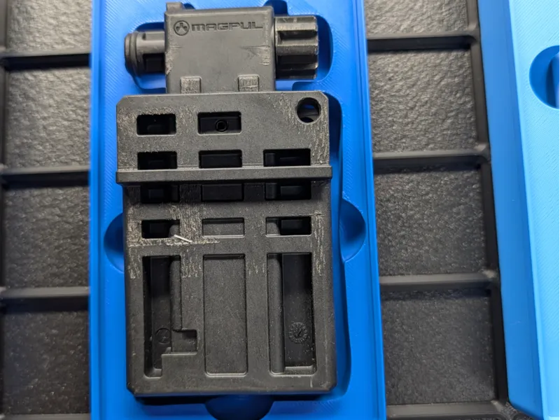 Gridfinity tray for Magpul Bev Block