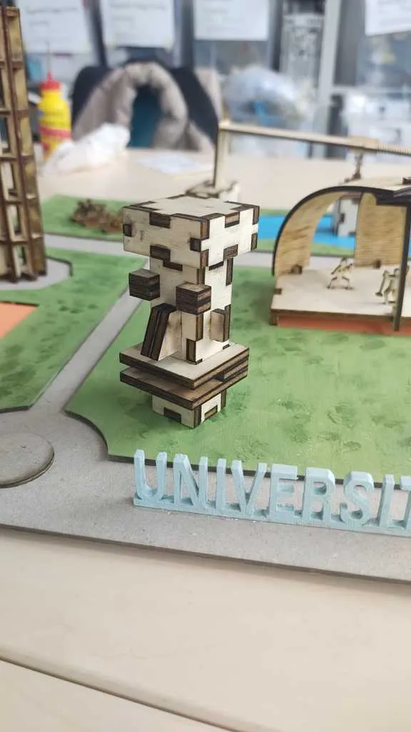 University of Twente Head Lasercut UTwente