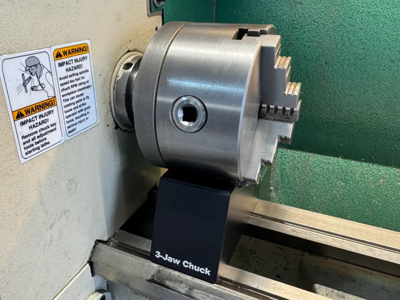 Grizzly G0602 Lathe 3-Jaw and 4-Jaw Chuck Supports