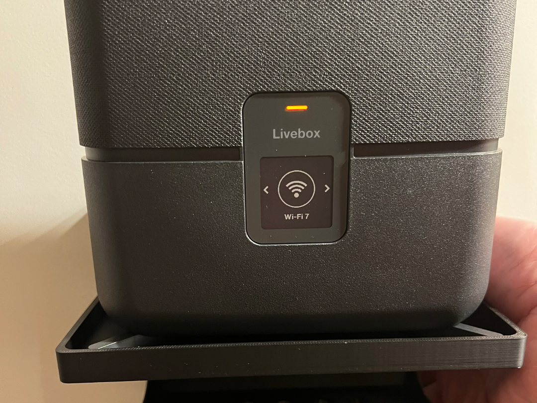 Support LiveBox 7 et borne WIFI