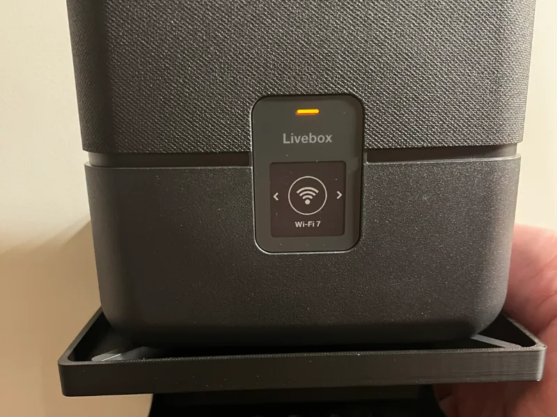 Support LiveBox 7 et borne WIFI