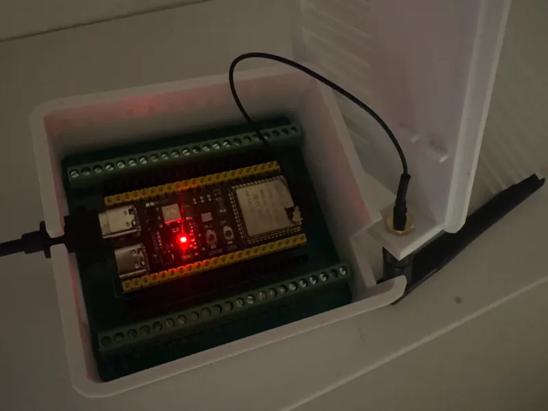 ESP32-S3 Bluetooth-Gateway Case (Breakout-Board)