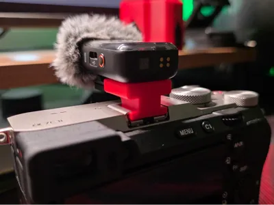 Hot shoe adaptor for DJI Mic 2 Transmitter