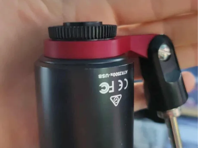 ATR2500x microphone holder
