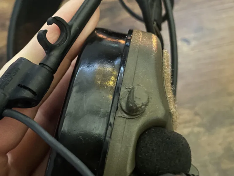 Peltor pivot repair