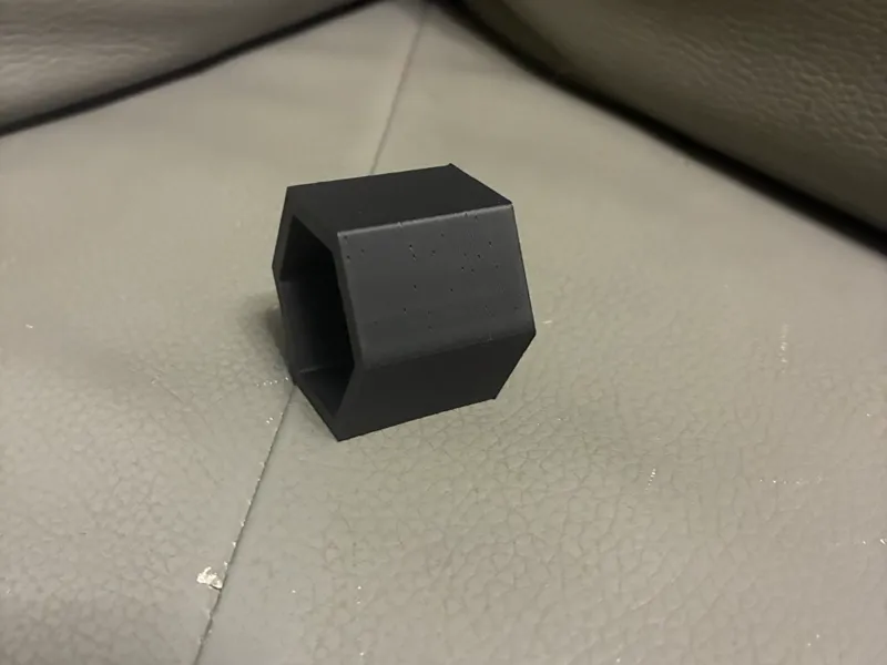 Hexagon pen holder 