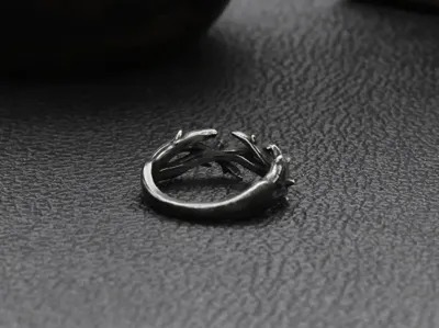thorn ring