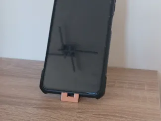 bench phone stander