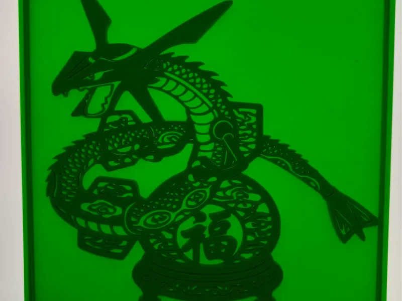 裂空座透光小挂件