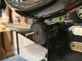 Adler Sattler Nähmaschine Wickler Gummi