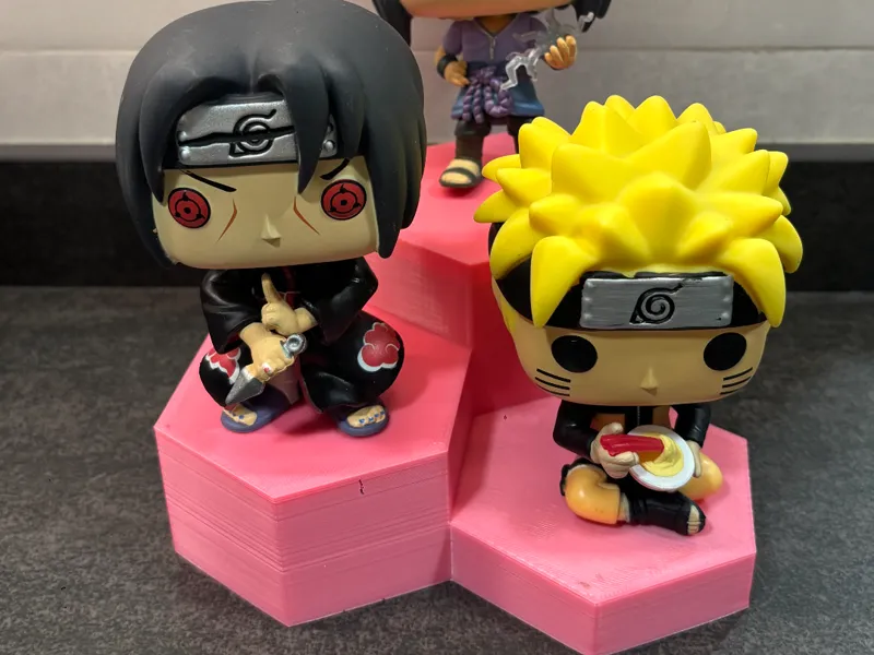 Funko stand hexagonal