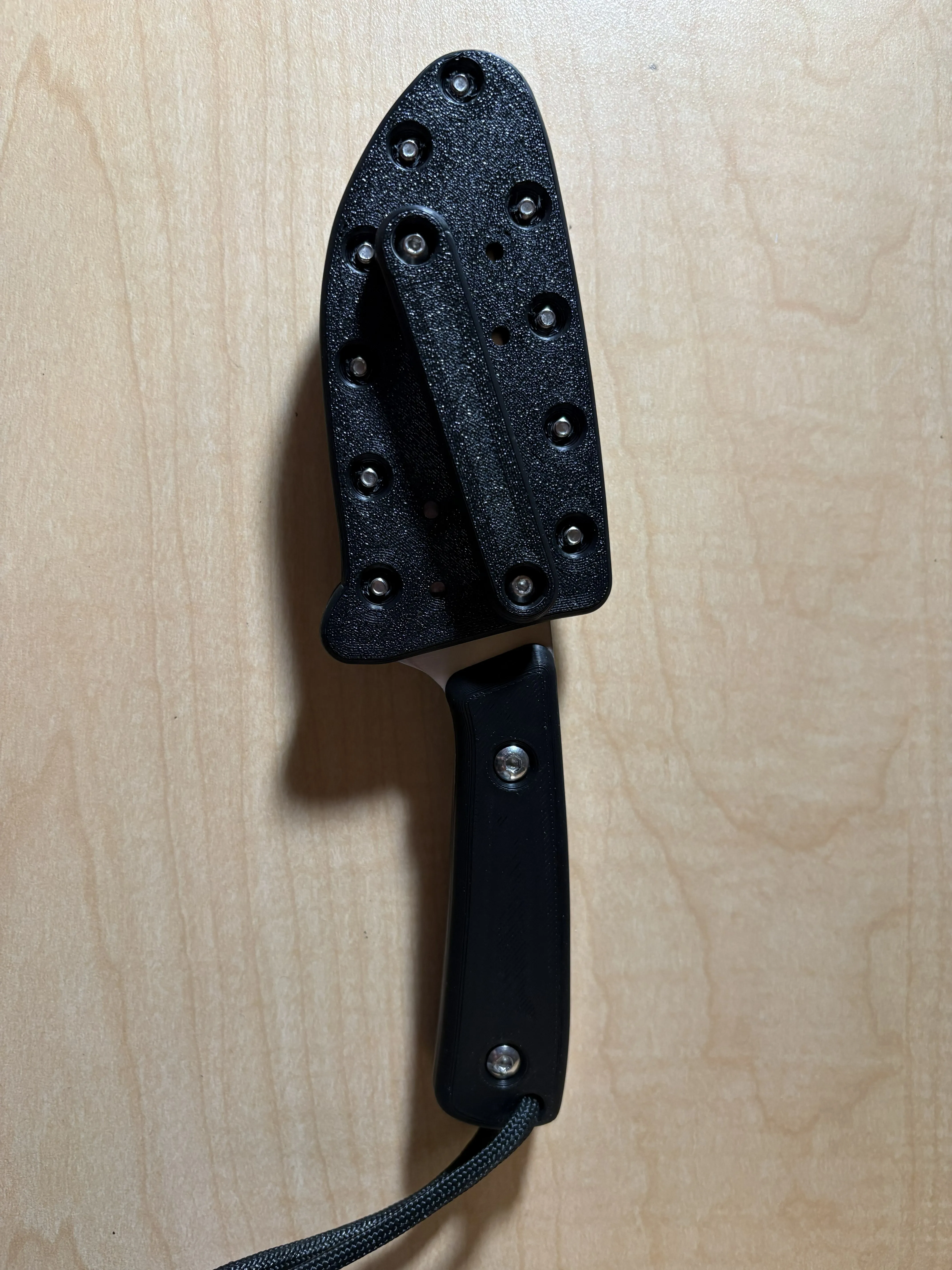Hook's Drop Point Skinner Knife - Free 3D Print Model - MakerWorld