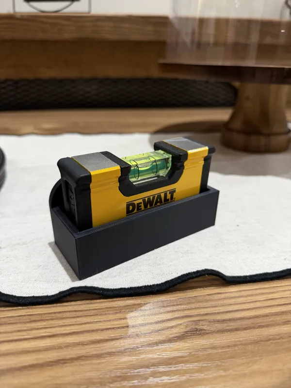 Mini Spirit Level Wall Mount 100mm / Tub