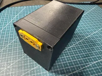 Compact 26700 Battery Pack Enclosure