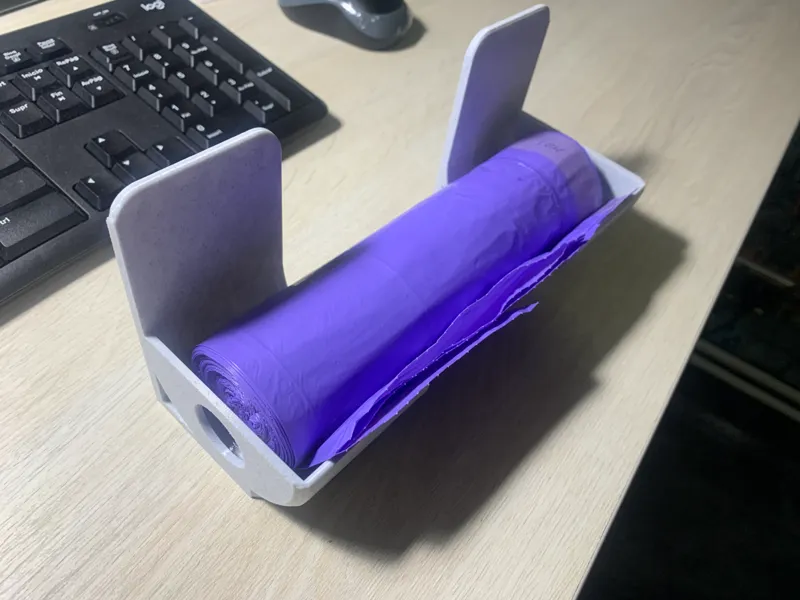 Soporte rollo bolsas basura