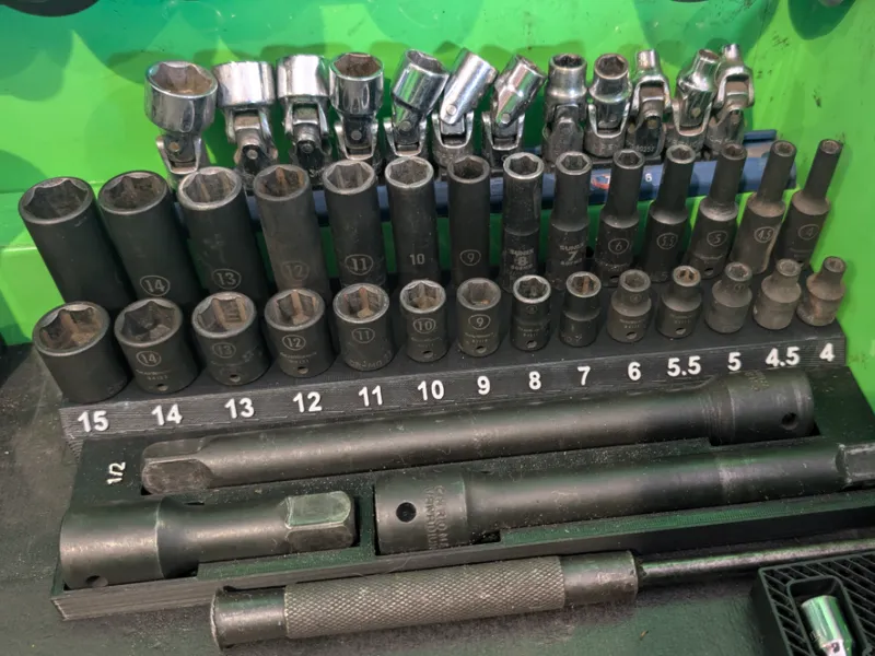 1/4  metric socket tray 4-15mm