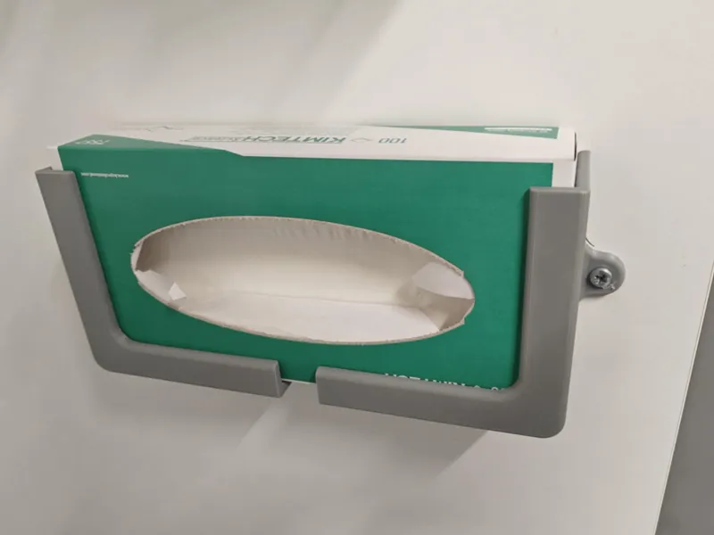 Tissue holder