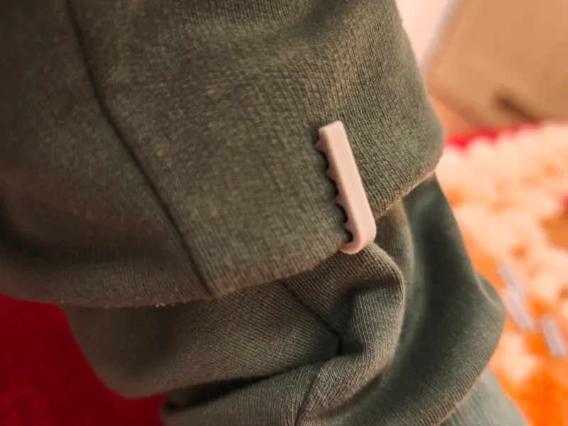 Pants clip
