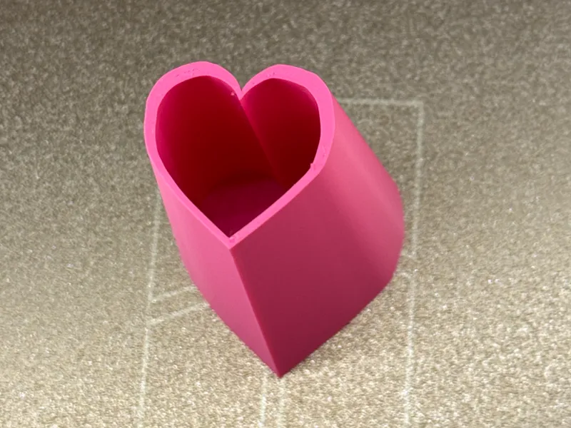 Valintine Heart Vase