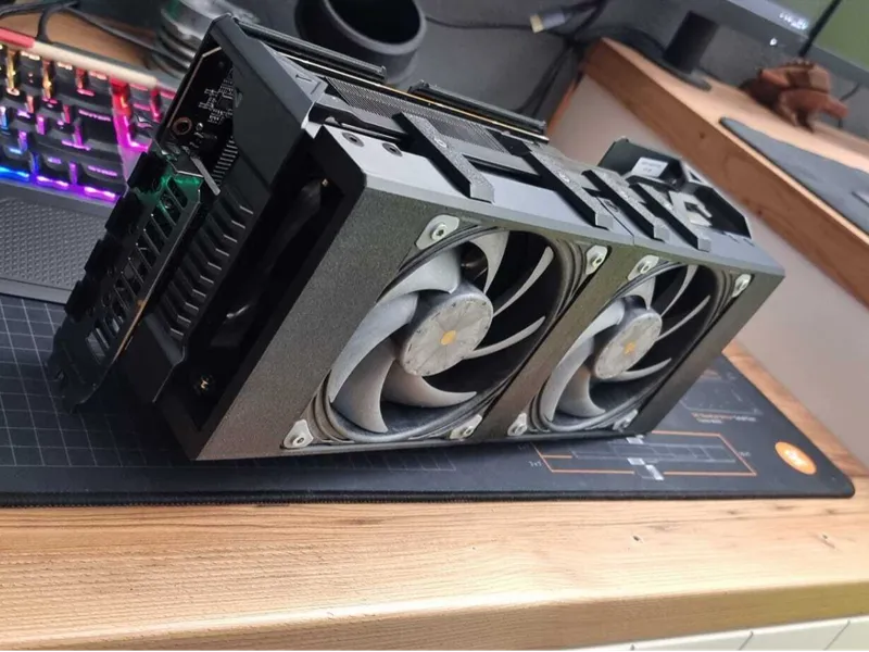 ASUS TUF 7900XT XTX 120mm Fanshroud
