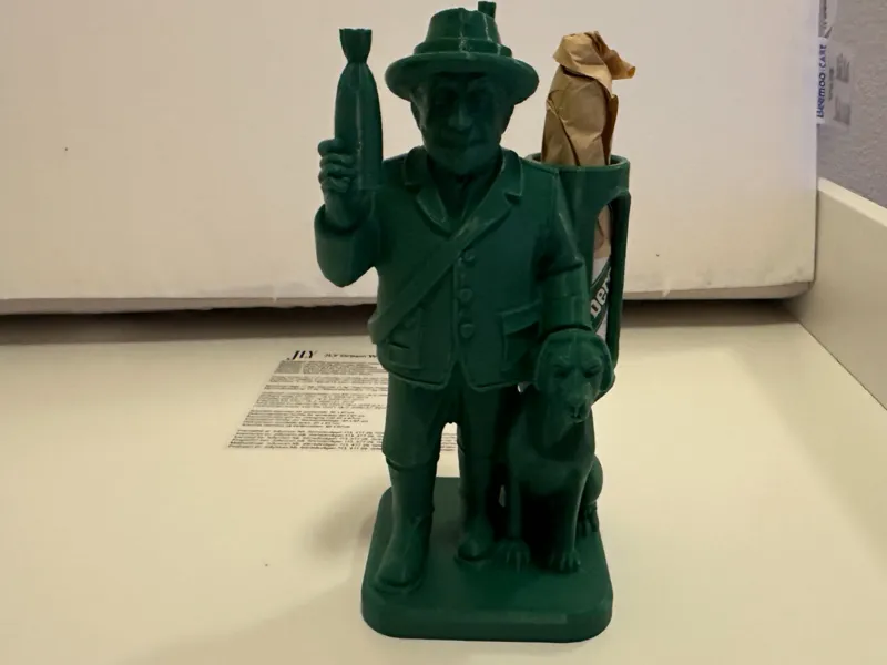 underberg man with dog v2