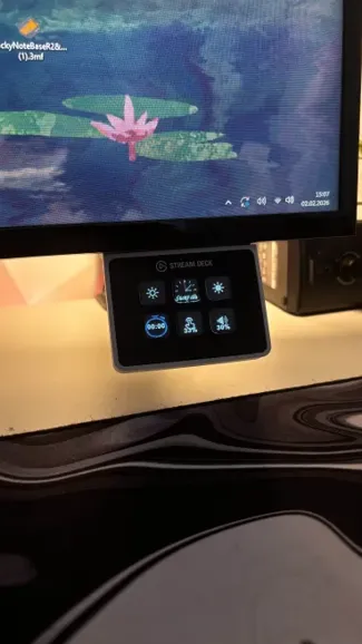 Streamdeck mini monitor mount