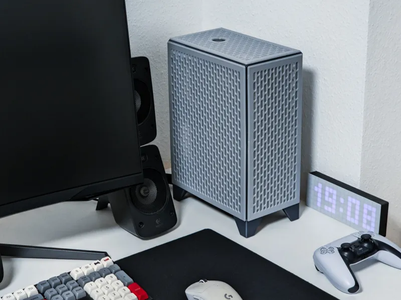 RST99 ITX PC case 9.9L /240mm AIO /magnetic panels