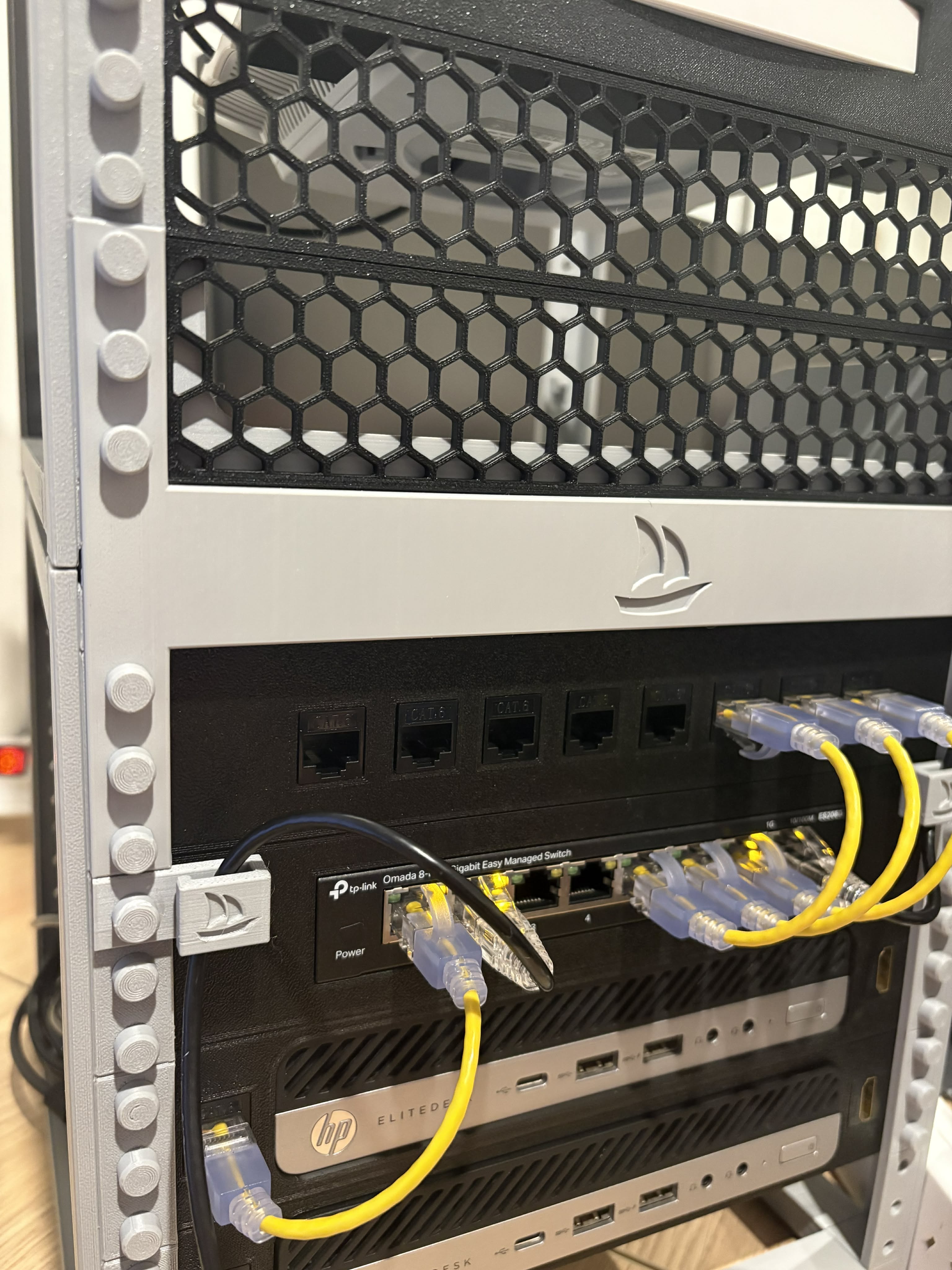 10-inch Rack Vertical Stacking Bracket - Free 3D Print Model - MakerWorld