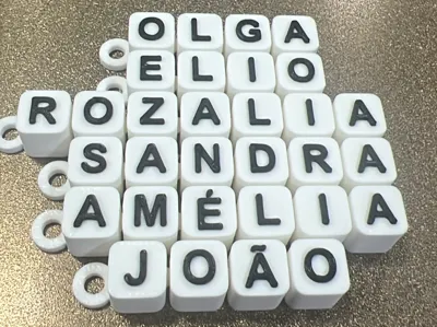 Modular Letter Keychain Customizer