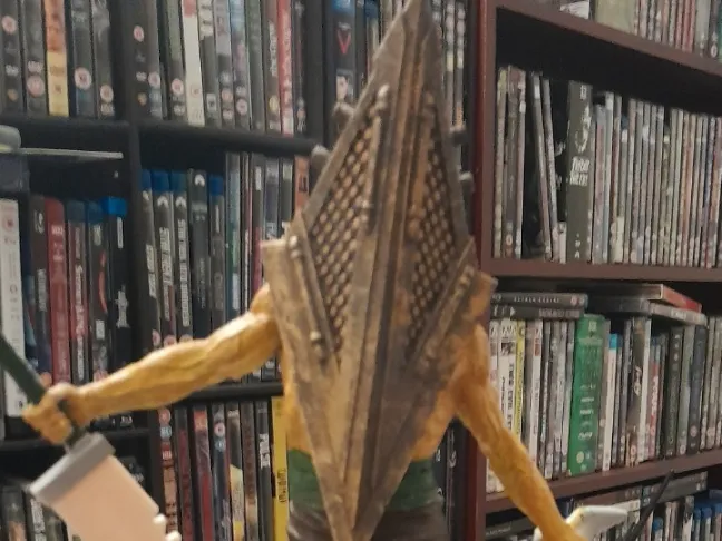 Figurine Pyramid Head — Silent Hill
