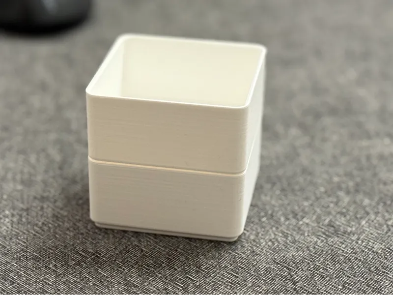 Parametric stackable trays