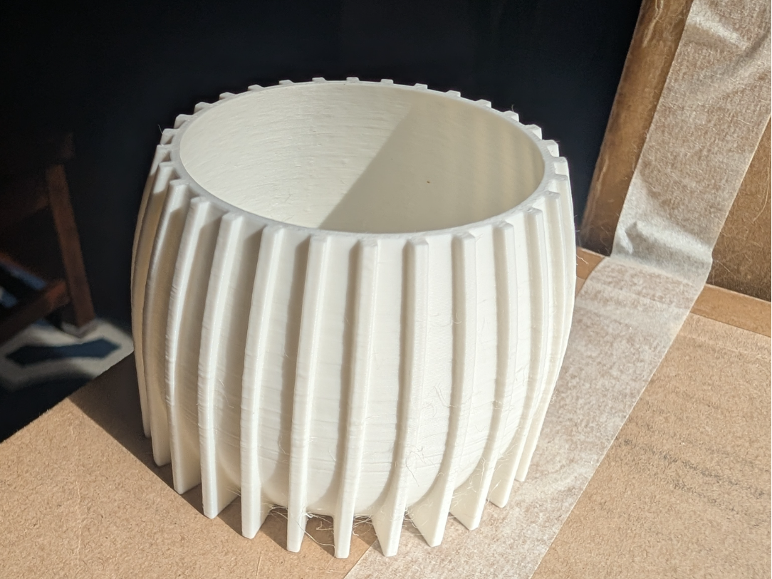 Modern Ribbed Vase / Desk Organizer (3D Printable)