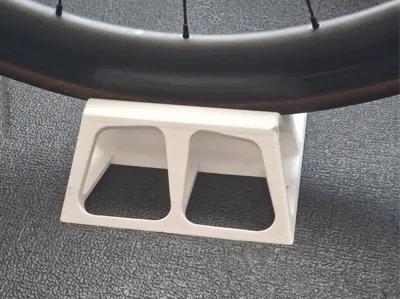Front bike wheel riser