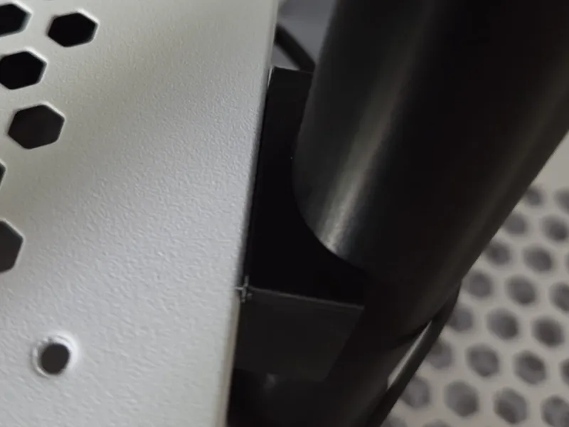 Adjustable GPU Support – bracket