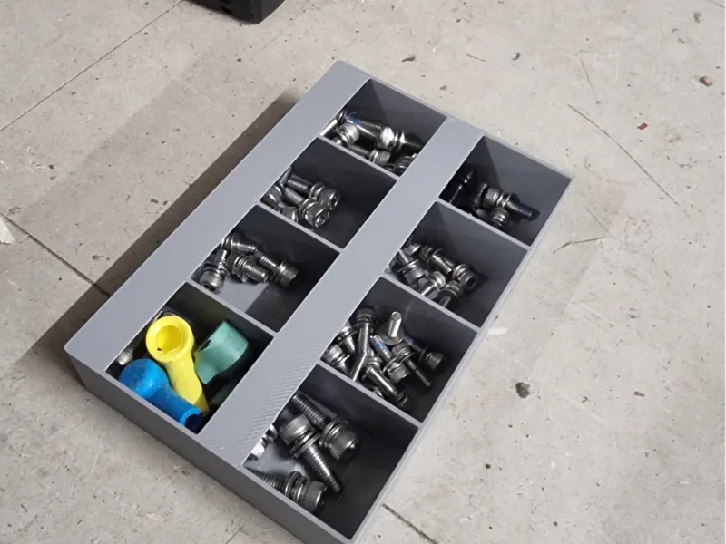 screw organizer