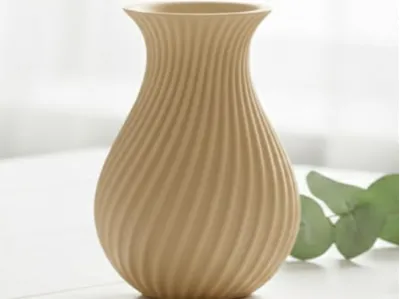 Magnificent Spiral Vase
