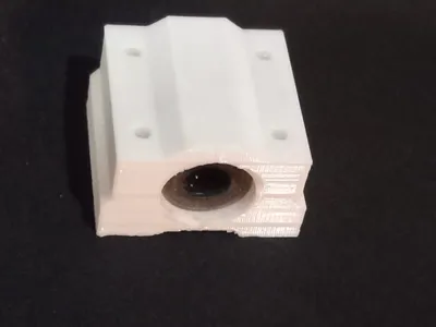 LINEAR BEARING SUPPORT